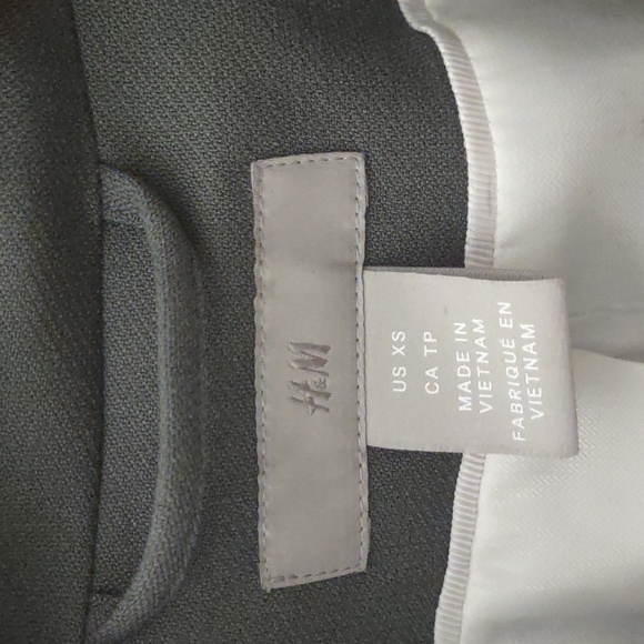 USED AND STAINED DARK GREEN H&M Blazer - Picture 2 of 9